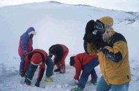 Bient�t � l'abri : pr�paration du camp 2